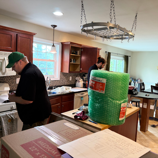 Move Up Movers help with local, long-distance, and residential moves in the Erie PA area.
