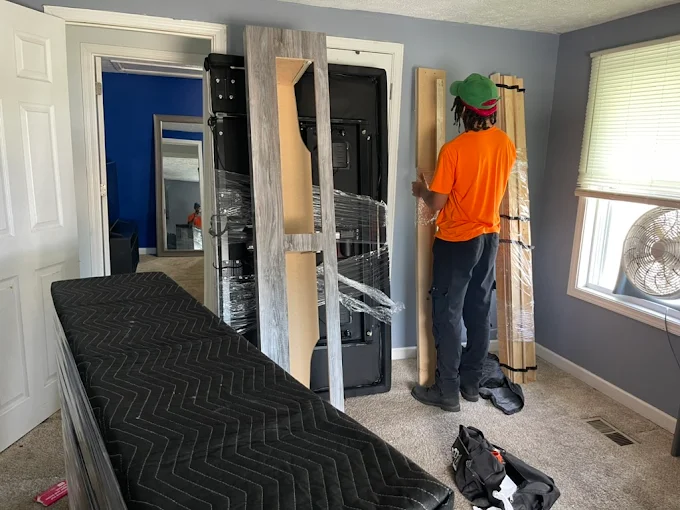 Move Up Movers are skilled at handling fragile items with care.